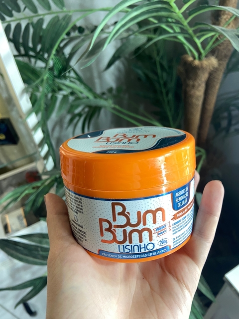 Máscara esfoliante e hidratante para glúteos- BumBum Lisinho