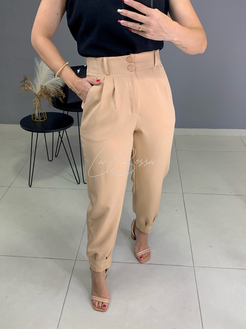 Calça Talita Cenoura Bege - comprar online