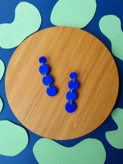 Brinco Folia Azul Royal - Orgânika - comprar online