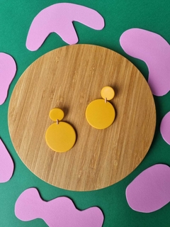 Brinco Gota Grande Amarelo Ocre - Orgânika - comprar online