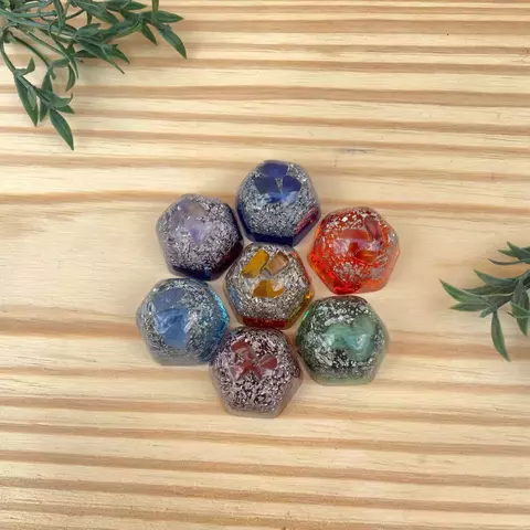 Orgonite - Kit 7 Chakras - Alinhamento Completo - comprar online