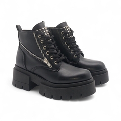 Borcego Cierre Interno Lengueta C/Tachas Base Ruta Napa Mousse (05000NP)