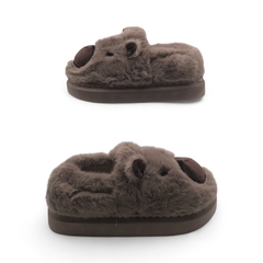 Imagen de Pantuflon Detalle Peluche Capibara La Mansion (CAPIBARA)