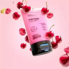 ESFOLIANTE CORPORAL LABOTRAT CEREJA: PELE LUMINOSA E FRAGRÂNCIA ENVOLVENTE - comprar online