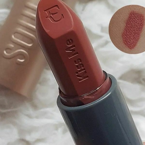 Batom Soul Kiss Me Efeito Matte Rose Único 3,7g/ Eudora