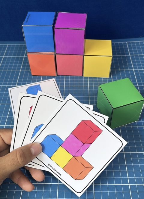 ATIVIDADE - CUBOS COLORIDOS