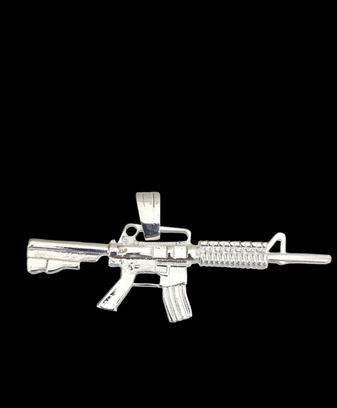 PINGENTE GRANDE ARMA