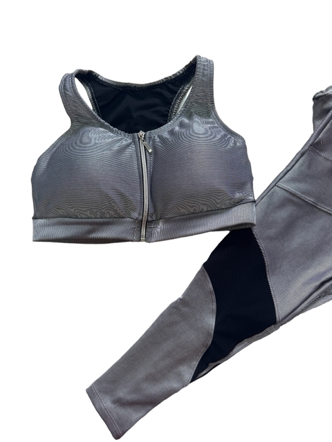 Conjunto legging + top - Semi Novo - Tam M/ G