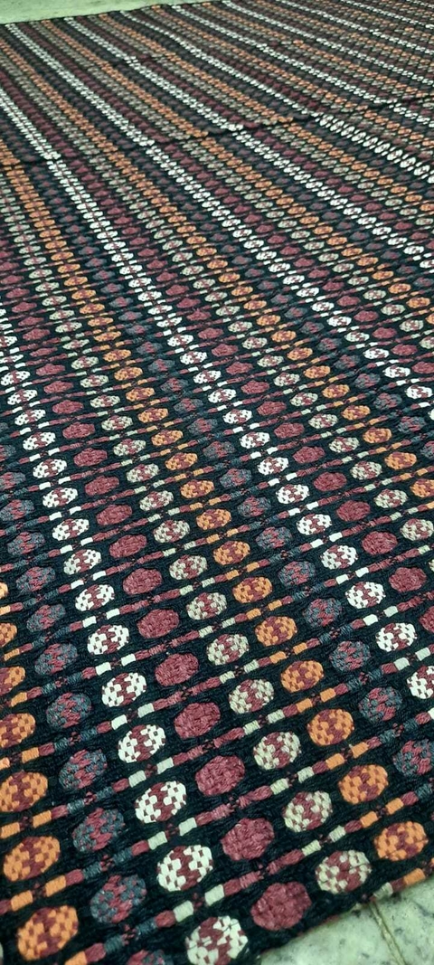 Tapete Indiano 1,98cm x 1,48cm.