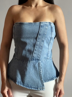 Blusa Fendi na internet