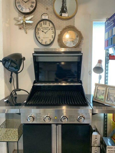 PARRILLA PATAGONIA Q4 NEGRA BBQ GRILL