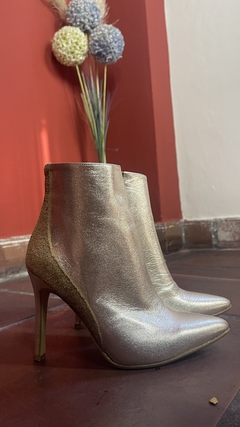 BOTINETA GLOW - LA SALA SHOWROOM