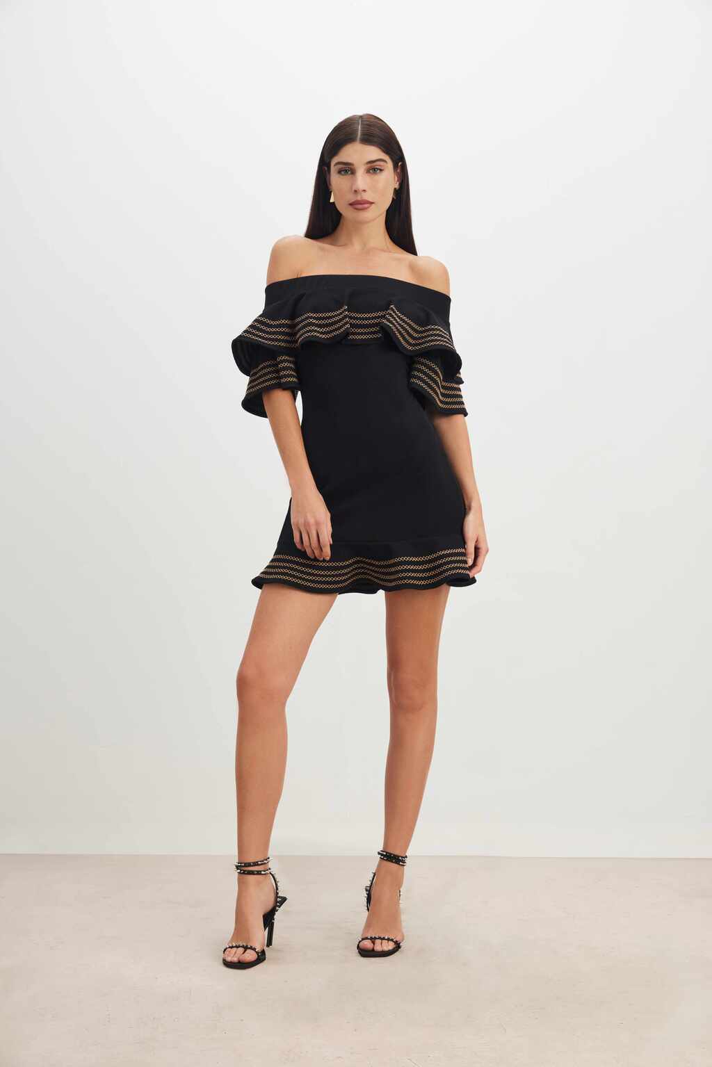 VESTIDO CURTO BABADO SKAZI