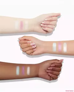 PRÉ ENCOMENDA - Conjunto de sombras individuais Barbie "Cruisin' In Cali" x Beauty Creations - comprar online