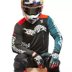 EQUIPO FAST HOUSE GRINDHOUSE BEREMAN BLACK-INFRARED en internet