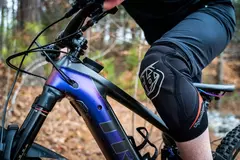 Imagen de RODILLERA TROY LEE DESIGNS RAID D30