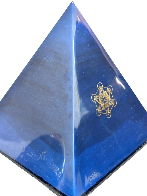 Orgonita Pirámide Gigante Metatron de Cuarzo Blanco, Cristal, Shunguita, Turmalina, Pirita y Hierro - buy online