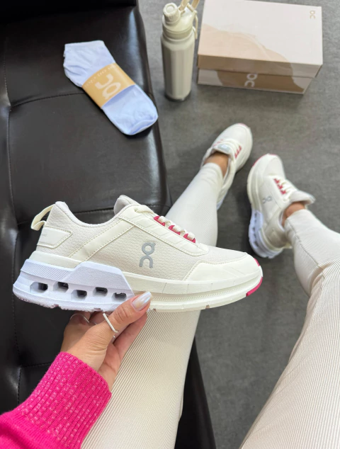 On Cloud Off Pink - comprar online