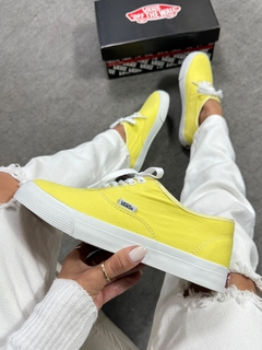 Authentic Amarelo