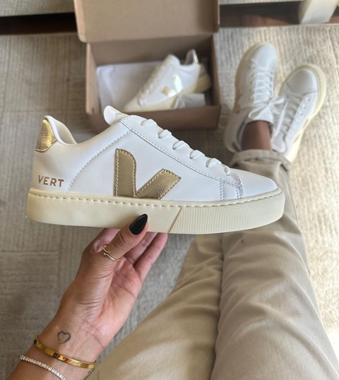 V Cadarço Branco/Ouro