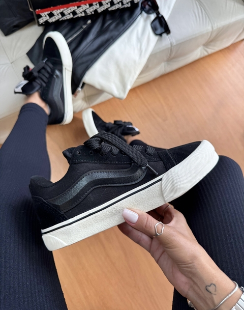 KNU PRETO/OFF - comprar online