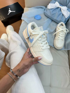 Jordan 23 Linha Luxo Off/Azul