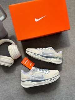 Air Zoom Pegasus 41 prime Off/Cinza - Gabi Soares Calçados