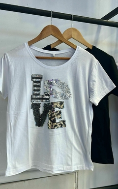 Remera bordada love kiss - Artha Flores