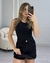 SHORT SAIA JEANS LAVAGEM ESCURA BARRA DESFIADA - PRETO na internet