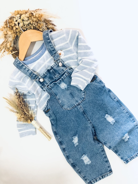 BUZO RUSTICO CELESTE RAYADO