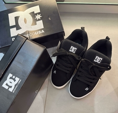 DC Court Graffik - Preto Nobuk - loja online
