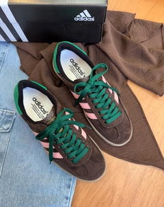 Adidas Gazelle - marrom/rosa/verde (forma grande) - comprar online