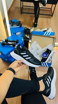 Adidas Falcon - Preto/Branco