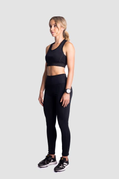 CALZA HAYES TRAIL TOTAL BLACK MUJER en internet