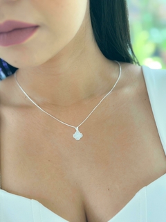 Conjunto Trevo Branco Virginia - Prata leve - Prataê