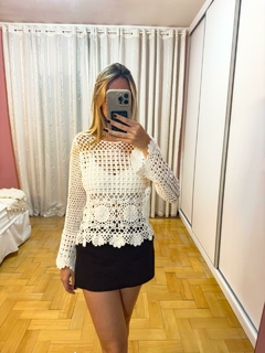 Blusa de Crochê Floral Manga Longa na internet