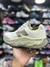 Imagem do Fresh Foam" and "More Trail - Branco/Bege