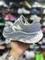 Imagem do Fresh Foam" and "More Trail - Cinza Azulado