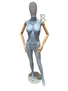 MANEQUIM FEMININO CINZA IMPORTADO COM BRAÇO ARTICULÁVEL E CABEÇA ARAMADA