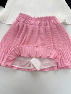 Saia Shorts Plissada na internet