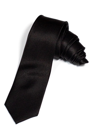 SLIM PREMIUM SOLID TIE- Corbata angosta Lisa de Seda Natural NEGRA ( 08/09)