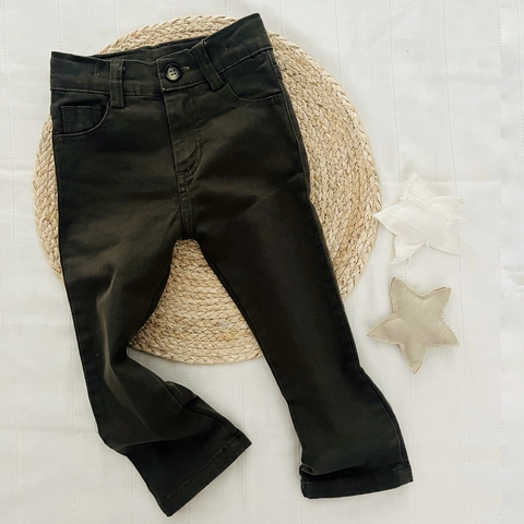 OUTLET---JEAN "VERDE MILITAR"