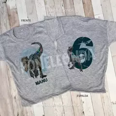 REMERA CUMPLE ALGODON - Dino Blue - comprar online