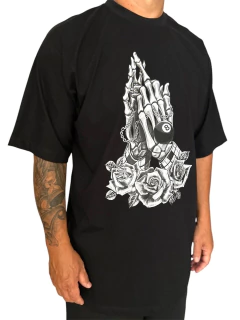 Camiseta eight ball respect belief na internet