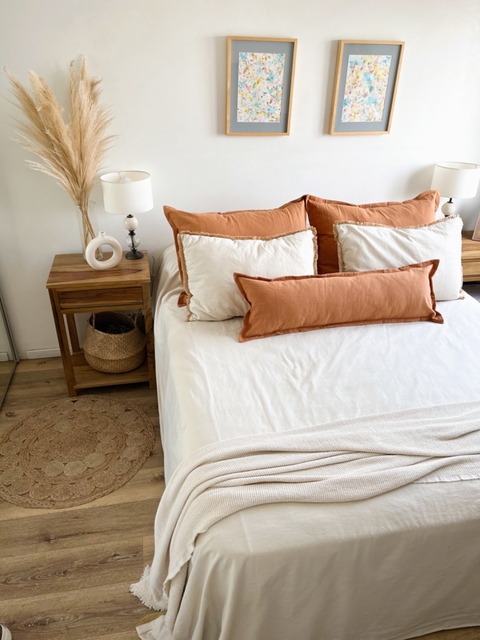 Almohadones Antonia Long 0,35x1Mt - comprar online