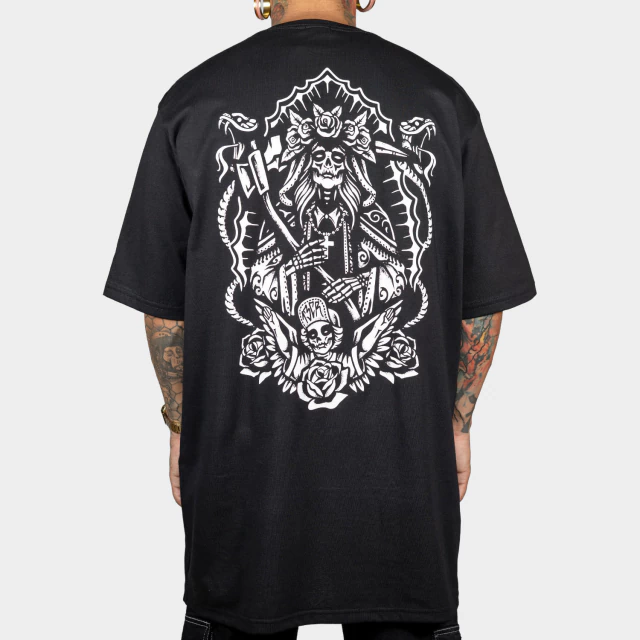 Camiseta Oversized Santa Muerte Preta - comprar online Camiseta Oversized Santa Muerte Preta - comprar online