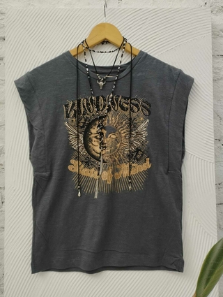 REMERA CELES