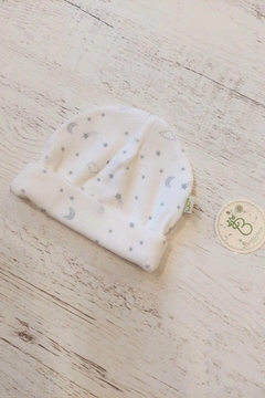 GORRO PLUSH ESTRELLITAS GRIS - BROTECITOS (B010105PL-FF)