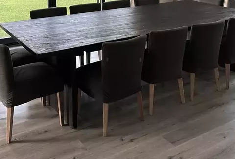 MESA KOTA DE COMEDOR NEGRA