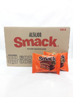 ALFAJOR SMACK CHOCOLATE NEGRO - CAJA X 24 UNIDADES - en internet